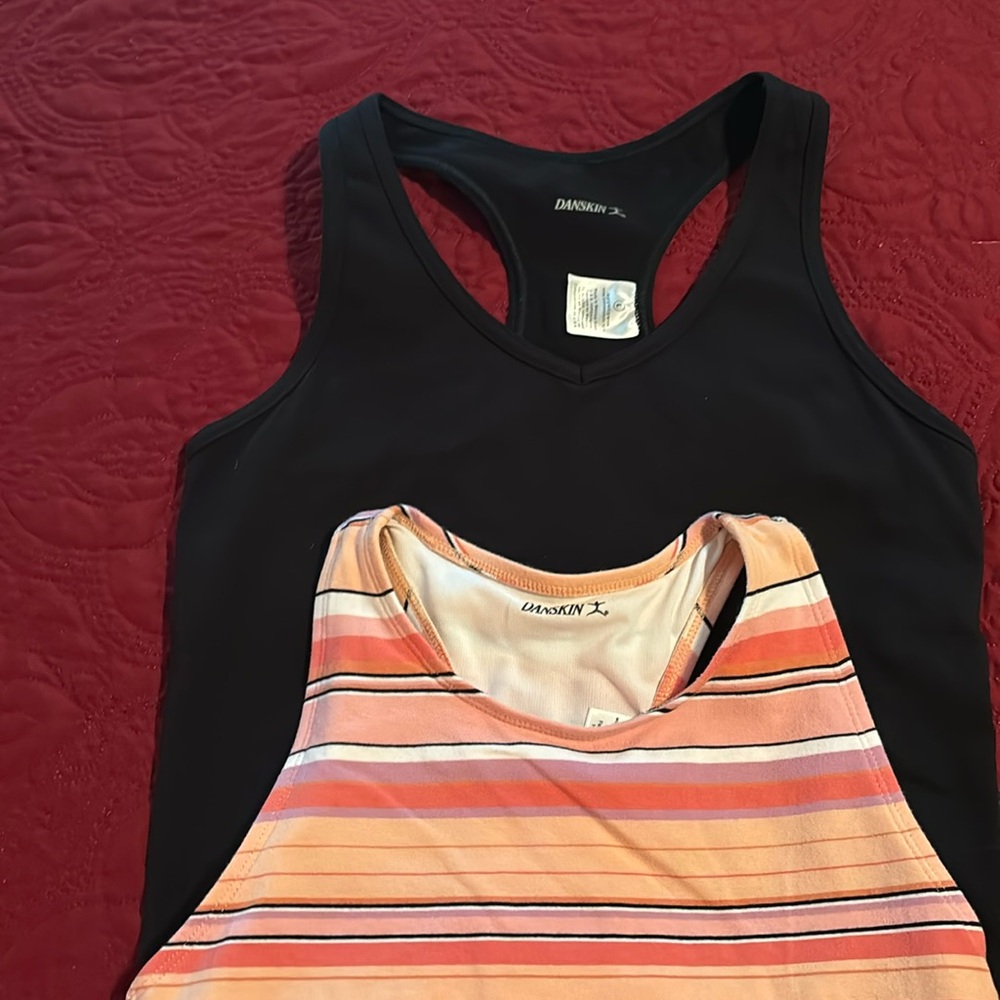 Women’s large Danskin tanks with built in elastic